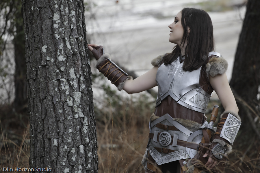 Lydia from Skyrim: Gallery.