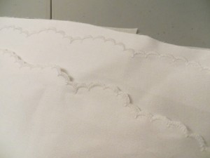 sakura custom scalloped edging